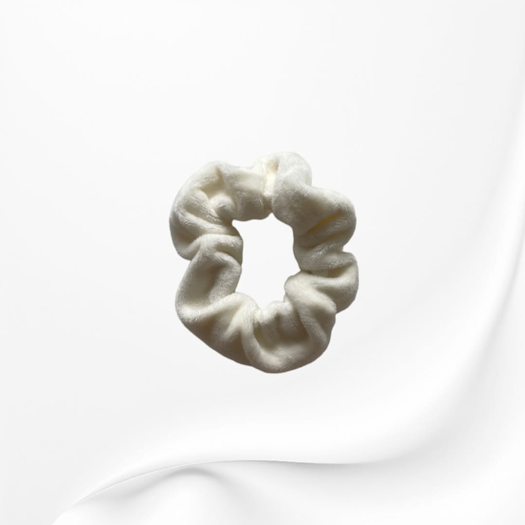 GD057 Gumka ftotka scrunchie mini welurowa KREMOWA.JPG