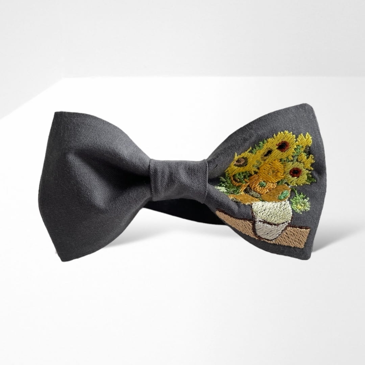 MH002 Muszka mucha męska damska gotowa z haftem haftowana unikatowa oryginalna słoneczniki van gogh szara grafitowa.JPG