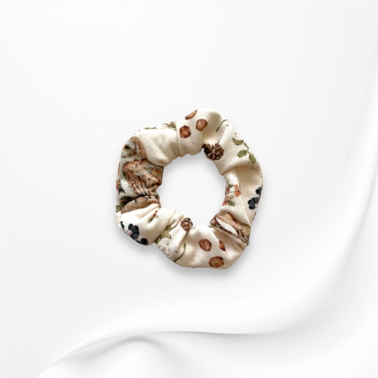 GD079 Gumka frotka scrunchy scrunchie mini leśna kremowa.JPG