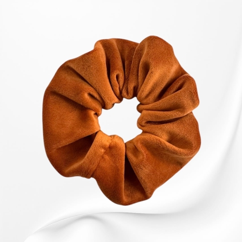 GM085 GUMKA FROTKA SCRUNCHIE DUŻA WELUROWA KARMELOWA RUDA.JPG