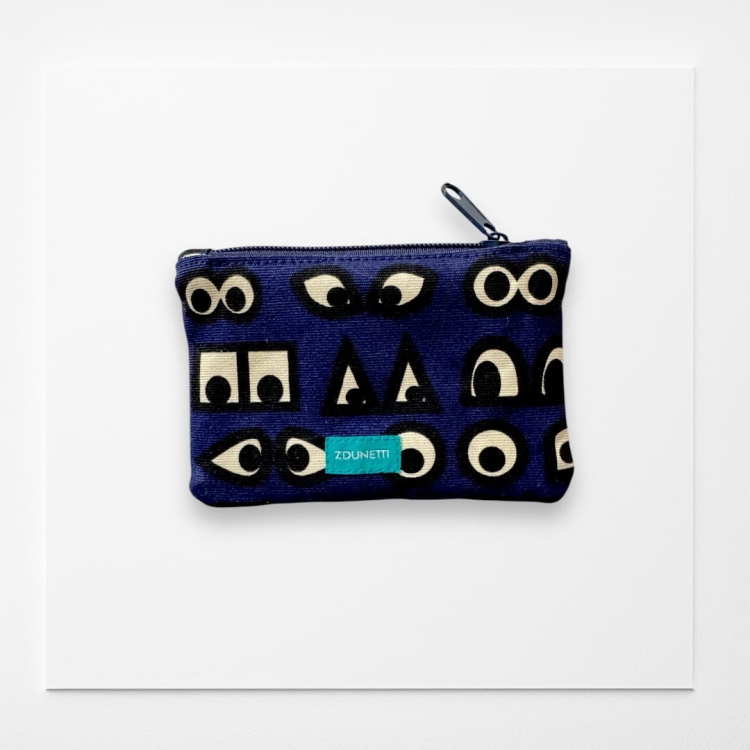 pfm040 porfelik mały oczy świeci w ciemności granatowy.JPG