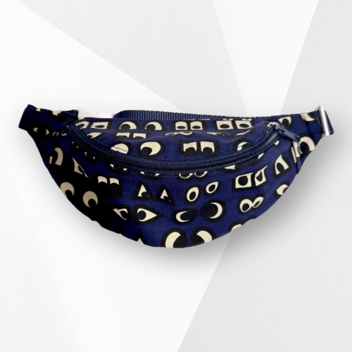 ND041 nerka saszetka dla dzieci dziecięca biodrowa oczy świeci w ciemności granatowa.JPG