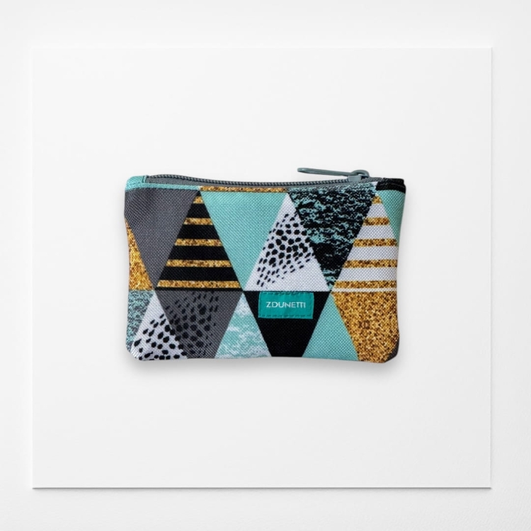 PFM046 PORTFELIK MAŁY - trójkąty.JPG