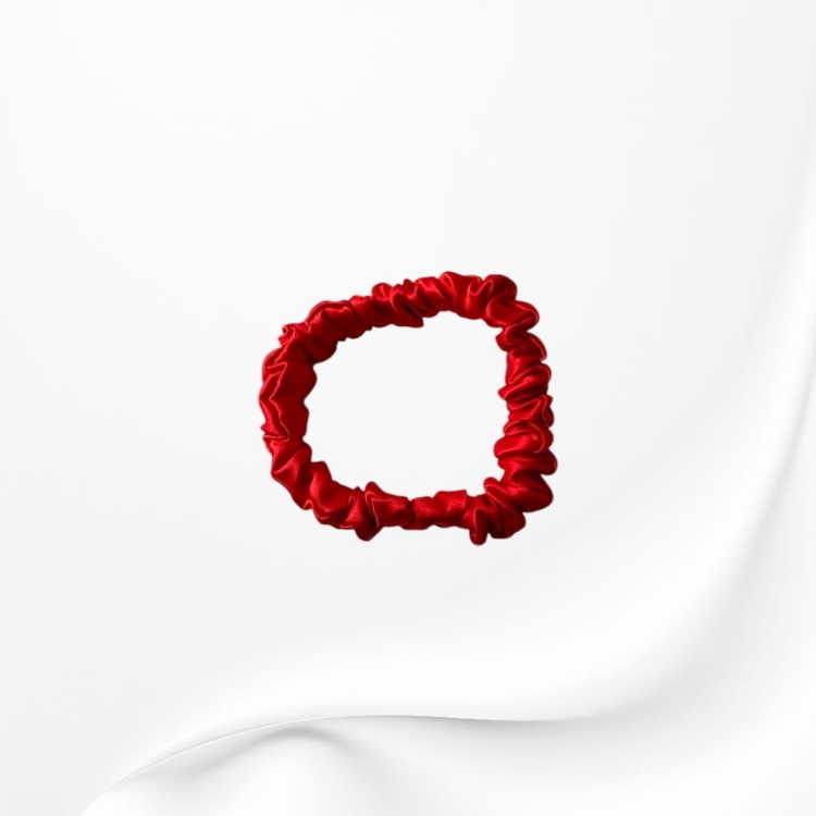 GJMC005 GUMKA WĄSKA JEDWABNA SCRUNCHIE DO WŁOSÓW MICRO CZERWONA.JPG