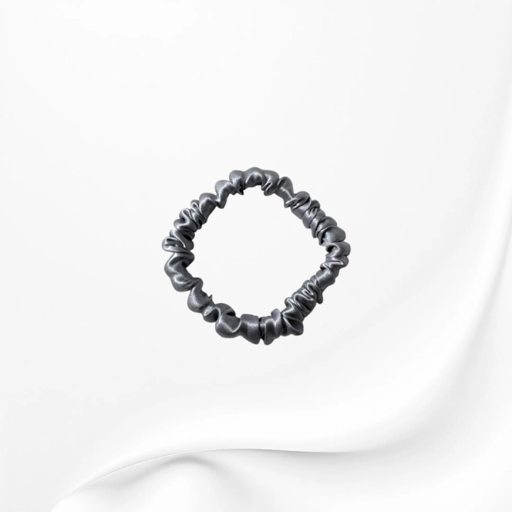 GJMC009 GUMKA WĄSKA JEDWABNA SCRUNCHIE DO WŁOSÓW MICRO SZARA.JPG