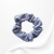 GS0076 Gumka frotka scrunchie śRednia welurowa fioletowa lawendowa.JPG