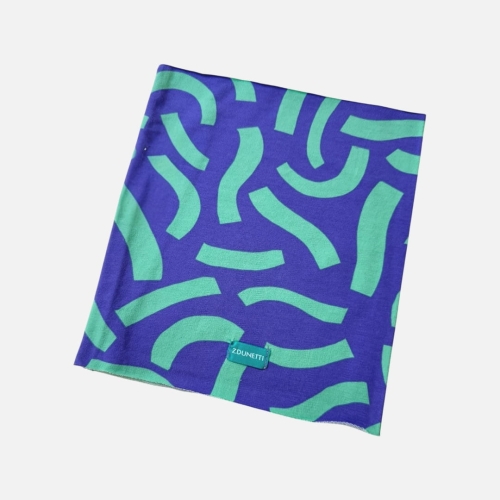 KD138 Komin dresowy dziecięcy z dresówki dla dzieci fioletowy w turkusowe nitki.JPEG