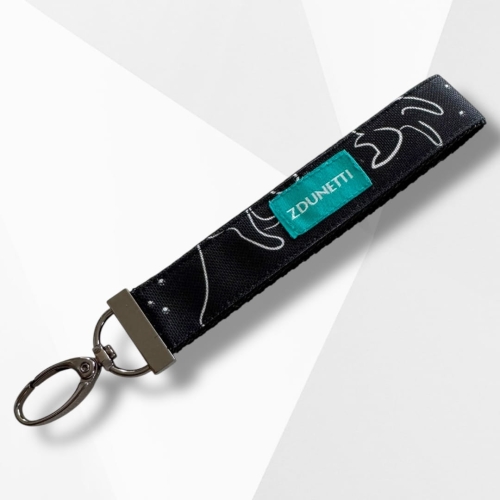 BR017 brelok breloczek na klucze nadgarstek - koty kotki czarny.JPEG